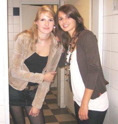 VILLAGE-30-08-08-002