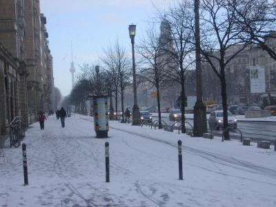 Frankfurter-Allee-im-Schnee