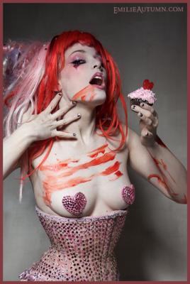 emilie-autumn-and-cupcakes-gallery