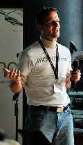 Peter Schneider beim Maemo Summit 2008 (© Roope Rainisto)