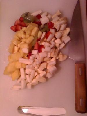 Obst kleingeschnitten