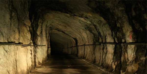 tunnel