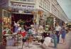 Paris - Le marché aux Puces<br />
The Flea Market<br />
Panoramas 5, rue Mabillon, Paris