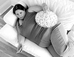 Fat_Woman_and_her_popcorn_by_400lbFatGirl