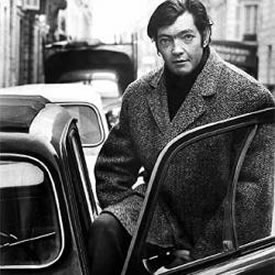 Julio_Cortazar_Paris_enero_1969