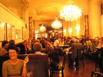 2006-cafecentral2