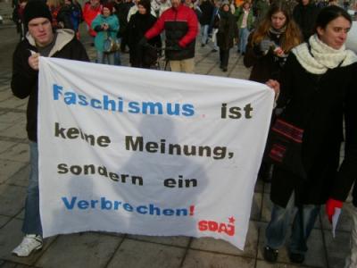 antifa281-2