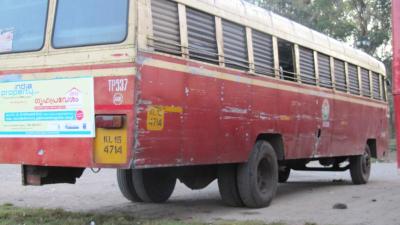 011NormalerBus