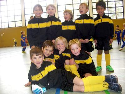 Team-in-neuen-Jacken-Sappl