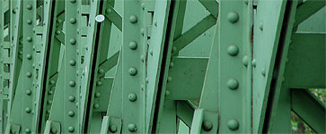 farbe_bruecke_gruen_01_363