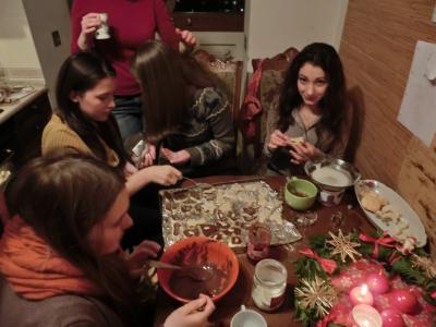 In-der-Weinachtsbaeckerei