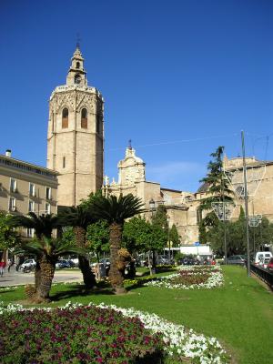 Plaza-de-la-Reina