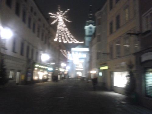 2011-12-01-18-35-44