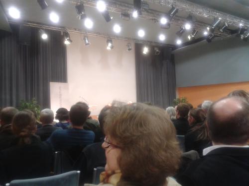 2011-12-01-19-03-07