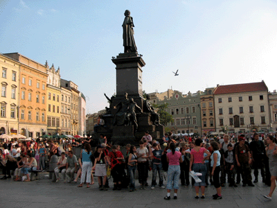 Adam-Mickiewicz-Denkmal auf dem Rynek