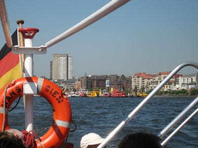 harbour-cruise-Hafen-Hamburg