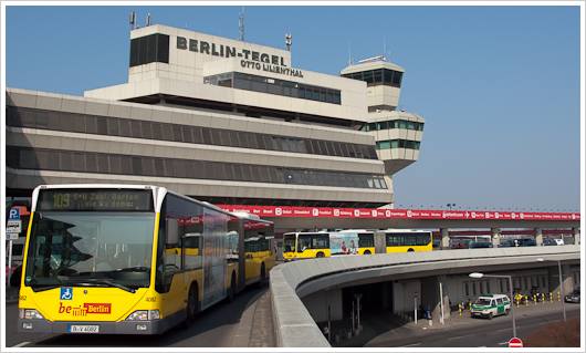 Flughafen Tegel mit Tower