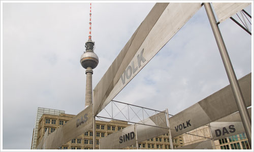 20 Jahre Mauerfall - Ausstellung auf dem Alexanderplatz